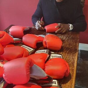 Lonsdale Signed Boxing Gloves 5