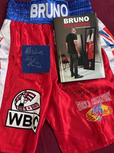 still fighting original canvas replica signed trunks